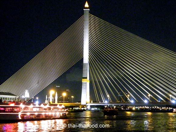 Chao Phraya Brücke