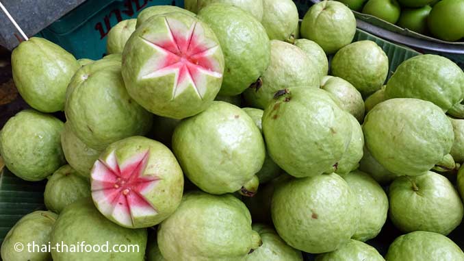Thailändische Früchte Farang