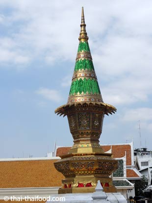 Türme des Wat Traimit